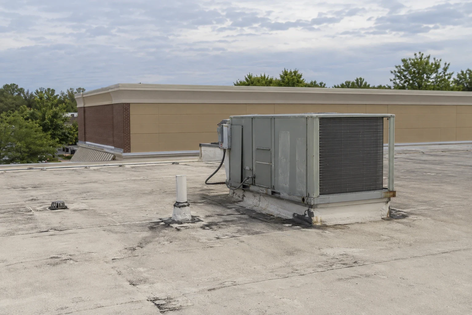 Commercial Roofing for Retail and Restaurant Chains in Mesquite, TX